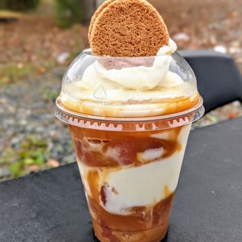 Derita Dairy Bar - Caramel Apple Sundae - Ice Cream & Frozen Yogurt Near Me - Charlotte, North Carolina Derita Dairy Bar - Caramel Apple Sundae - Ice Cream & Frozen Yogurt Near Me - Charlotte, North Carolina