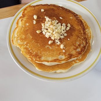 Kaua’i Diner - Macadamia nut pancake - Breakfast & Brunch Near Me - Lihue, Hawaii