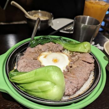 Claypot Kitchen - Beef Patty with Egg Claypot Rice - Chinese Near Me - Mesa, Arizona