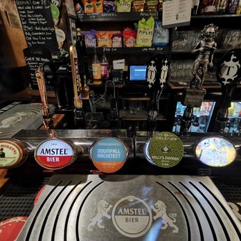 Holly Bush Inn - Pubs Near Me - Belper, DBY