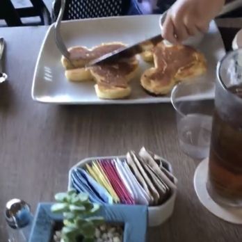 Ama Ama Restaurant - New American Near Me - Kapolei, Hawaii