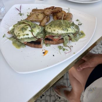 Bottega Italia - Bottega Benny 9/13/26 - Pizza Near Me - Temecula, California Bottega Italia - Bottega Benny 9/13/26 - Pizza Near Me - Temecula, California