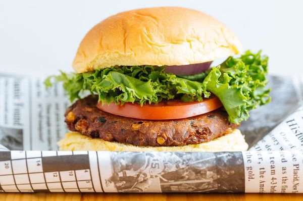 m2o Burgers & Salads by null