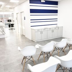 Michael Choi, MD - Renew Eye Clinic - Clean waiting area