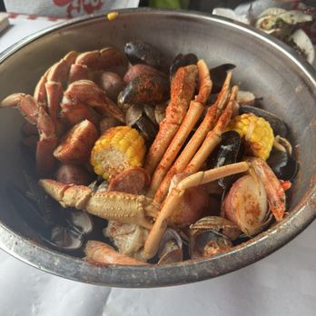 The Crab Pot - Seafood Near Me - Seattle, Washington The Crab Pot - Seafood Near Me - Seattle, Washington