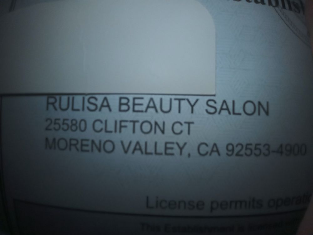 Rulisa Beauty Salon Logo