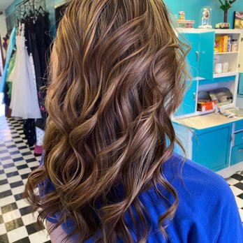 Rock N Beauty - 2nd view of finished highlights and hairstyle - Hair Salons Near Me - Boulder City, Nevada