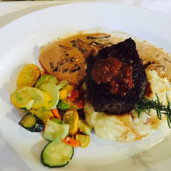 Global Grill - Chef special peppercorn crusted waygu beef filet. Amazing! - New American Near Me - Pensacola, Florida
