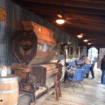 Cabernet Grill - Outdoor seating - Seafood Near Me - Fredericksburg, Texas