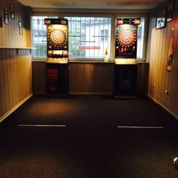 Billard Café - Räumlichkeiten