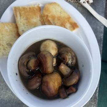 Dude & Meatball’s - Sautéed Mushrooms & garlic bread - Italian Near Me - Miramar Beach, Florida Dude & Meatball’s - Sautéed Mushrooms & garlic bread - Italian Near Me - Miramar Beach, Florida