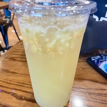 El Salvadoreño - Agua Fresca (32 oz) - Ensalada de Piña - Salvadoran Near Me - San Diego, California