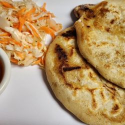 K'ondas Latin Grill - Pupusas