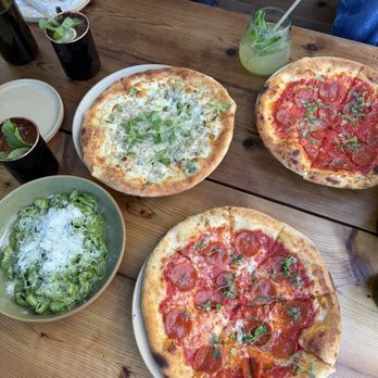 Skal Pizza - Pepperoni pizza, artichoke pizza, pesto pasta - Pizza Near Me - Newport Beach, California Skal Pizza - Pepperoni pizza, artichoke pizza, pesto pasta - Pizza Near Me - Newport Beach, California