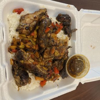 The Jamaican Eatery - Jerk Chicken Bowl - Food Trucks Near Me The Jamaican Eatery - Jerk Chicken Bowl - Food Trucks Near Me