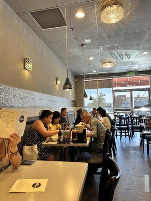 Cơm Tấm Thiên Hương by null