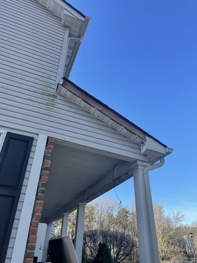 Slide of D & M Home Specialist