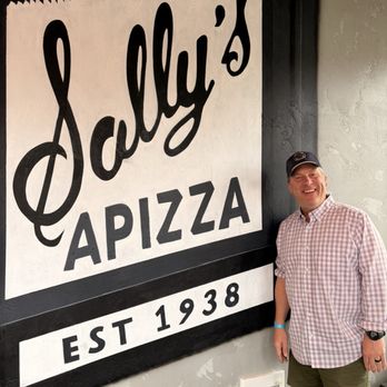 Sally’s Apizza - Pizza Near Me - Wethersfield, Connecticut