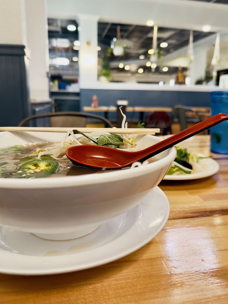 Pho Augusta Grill & Bar