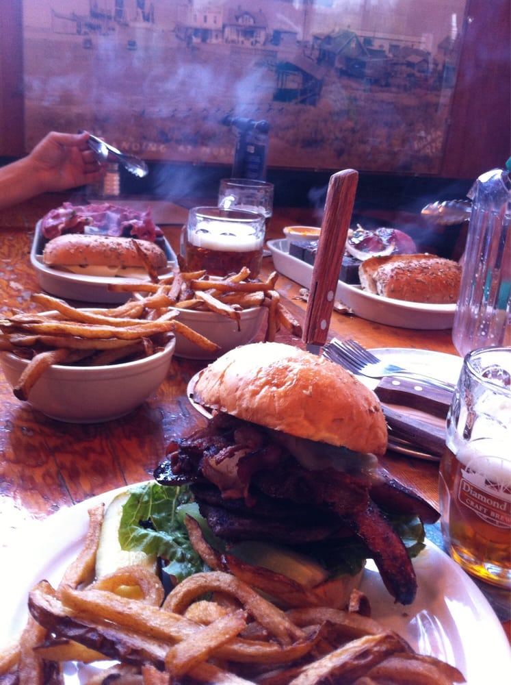 Diamond Knot Brewery & Alehouse