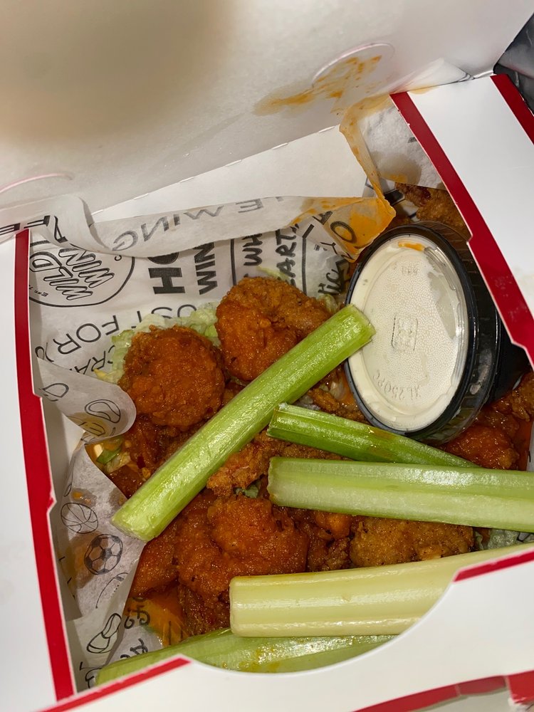 Food from Wild Wing Cafe