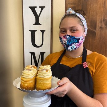 The Cupcake Shoppe and Bakery - Worked holding salted caramel cheesecake cupcakes - Desserts Near Me - Ogden, Utah The Cupcake Shoppe and Bakery - Worked holding salted caramel cheesecake cupcakes - Desserts Near Me - Ogden, Utah