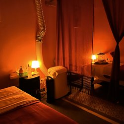 Bing Jing Massage and Spa