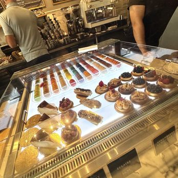 Le Cafe Du Val - Freshly baked goods - Cafes Near Me - Henderson, Nevada Le Cafe Du Val - Freshly baked goods - Cafes Near Me - Henderson, Nevada