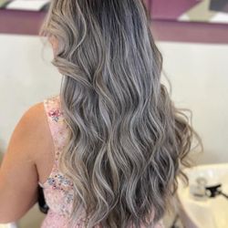 Éste es el resultado de mi cabello, me dejó espectacular!!!!!