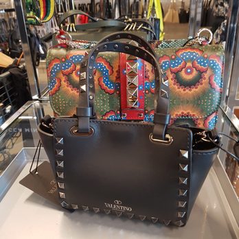 Nordstrom Rack - This baby Valentino *may* fit my phone and a lipstick! - Department Stores Near Me - Mississauga, Ontario
