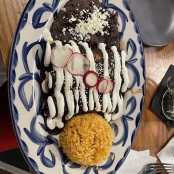 Ambriza - DINNER ENCHILADAS POLLO MOLE - Mexican Near Me - Houston, Texas Ambriza - DINNER ENCHILADAS POLLO MOLE - Mexican Near Me - Houston, Texas