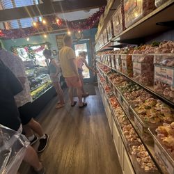 Zeno's Boardwalk Sweet Shop