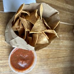 El Camion - House made chips and salsa