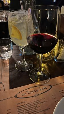 Las Tapas De Lola by null