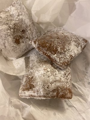 Cajun Kates by null
