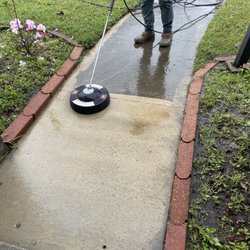 Bayou Cleanworks - Walkway cleaning with power wash system
