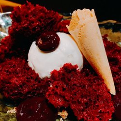 La Vinoteca Torres - Deconstructed red velvet cake with sheep's milk ice cream