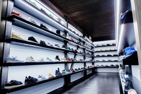 FEATURE by null