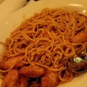 The Peterboro - Chicken lo mein minus veggies - Chinese Near Me - Detroit, Michigan The Peterboro - Chicken lo mein minus veggies - Chinese Near Me - Detroit, Michigan