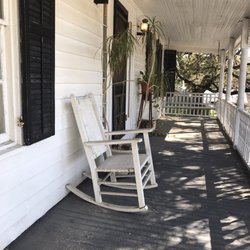 The Inn At Salado - Front balcony
