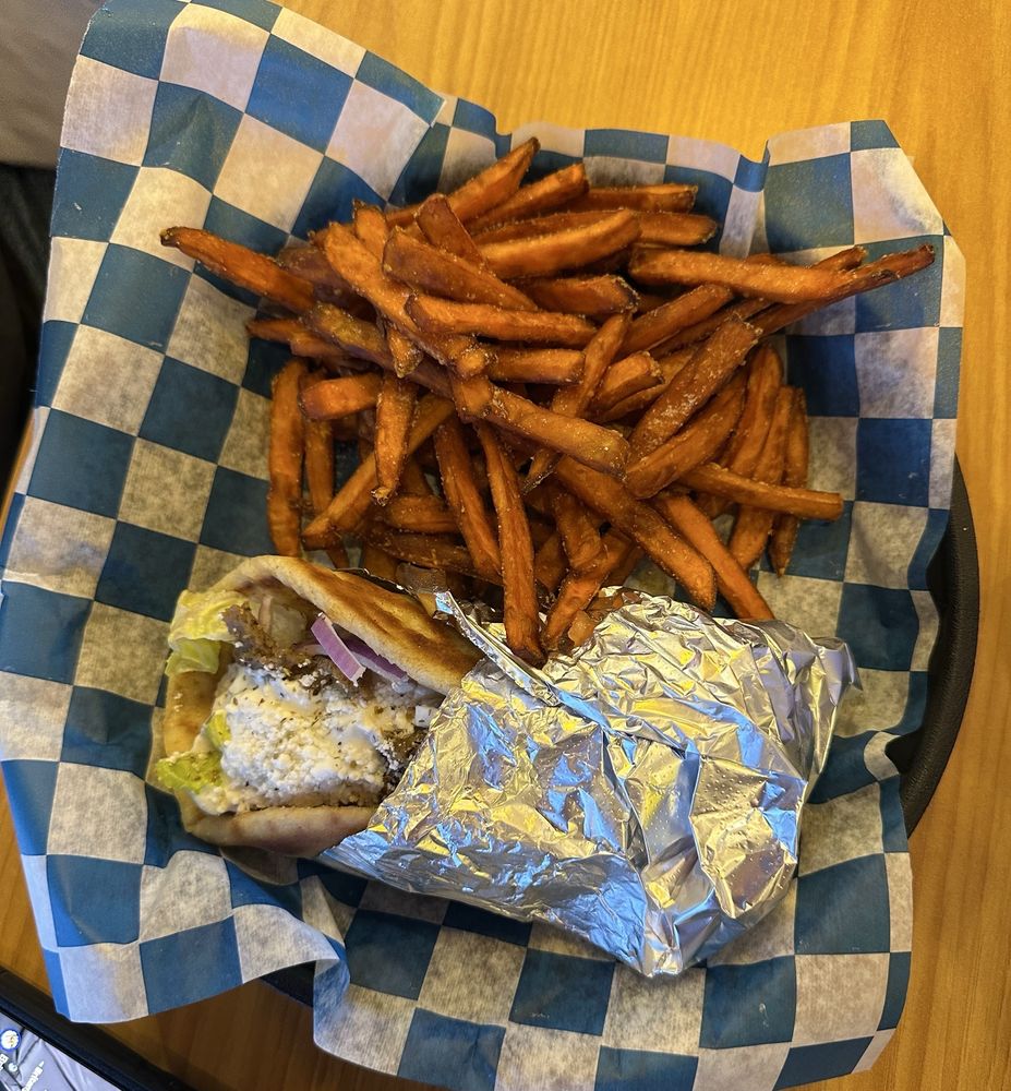 Food from Cheesesteak U