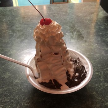 Mister Whippy - Brownie delight sundae - Ice Cream & Frozen Yogurt Near Me - Chincoteague Island, Virginia Mister Whippy - Brownie delight sundae - Ice Cream & Frozen Yogurt Near Me - Chincoteague Island, Virginia