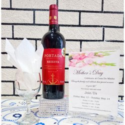 Casa do Minho - Mother's Day is just around the corner come join us to celebrate those special women in you life on Friday, Saturday and Sunday!