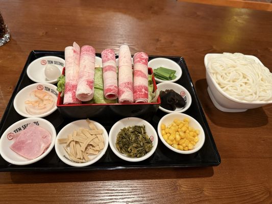 Ten Seconds Noodle House by null