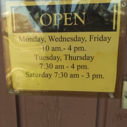 Gingham Tree Resale Shop - Hours