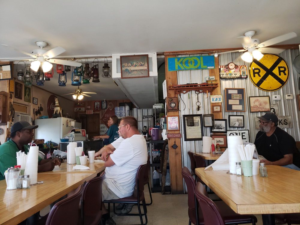 BOX CAR CAFE American (Traditional) 220 N Nashville Ave, Sheffield