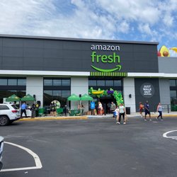 Amazon Fresh - Raffle line