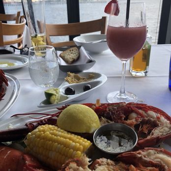 Molos - Steamed lobster... so fresh - Greek Near Me - Weehawken, New Jersey Molos - Steamed lobster... so fresh - Greek Near Me - Weehawken, New Jersey