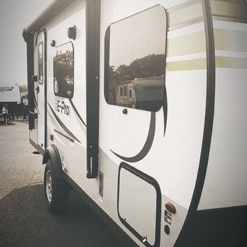 Camping World - Vacaville - RV Dealers Near Me - Vacaville, California