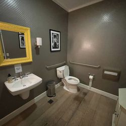 Drybar - Lincoln Park